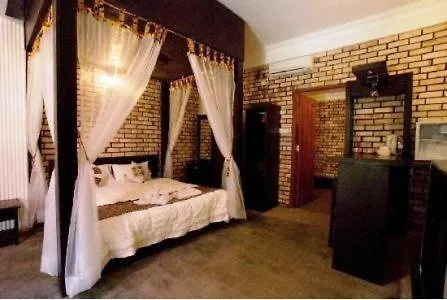Rina Balinese Resort Johor Bahru 2*,  Malaysia