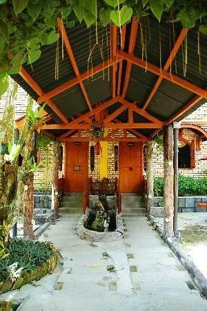 Hotel Rina Balinese Resort Johor Bahru