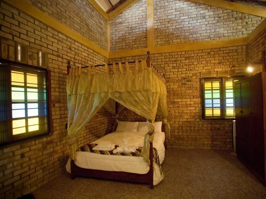 Rina Balinese Resort Johor Bahru 2*,