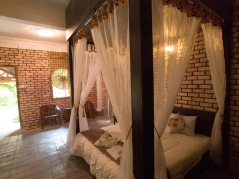 Hotel Rina Balinese Resort Johor Bahru